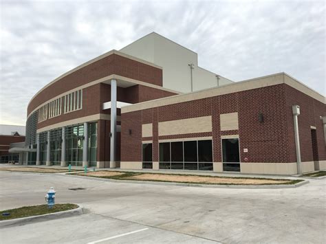 A new 80,000 SF, 3,500 seat Sanctuary Building and associated site improvements for a vibrant church in the heart of Houstons Third Ward. . Lilly grove baptist church